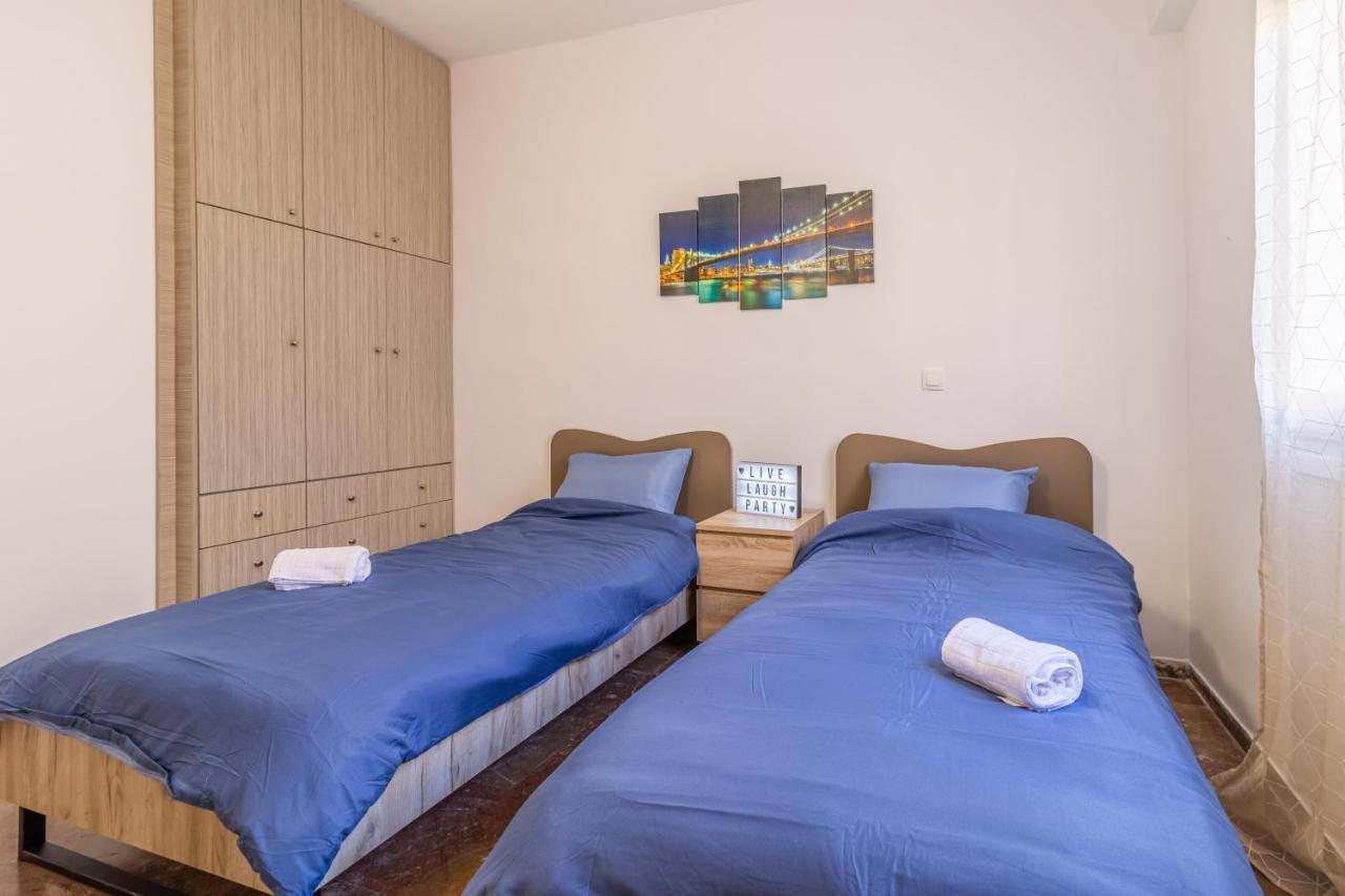 Korinthos Downtown Apartment Kültér fotó
